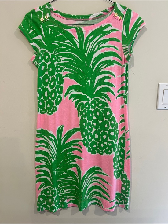 Lilly Pulitzer Dresses & Skirts - Lilly Pulitzer Pink and Green Pineapple Mini Dress